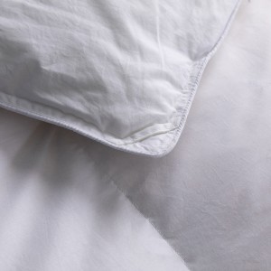 SUPER SOFT GOOSE DOWN DUVET