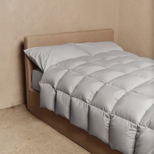 Goose Down Duvet for Wonderful Night