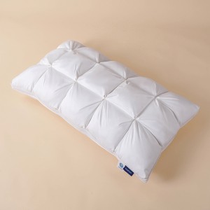 Evacove® Ultimate Luxury Bread Pattern Goose Down Pillow