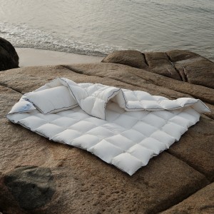 Sweet Dreams Goose Down Duvet